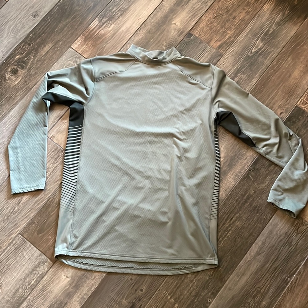 Men’s Under Armour Reactor Cold Gear Thermal Dry Fit Shirt Size Large